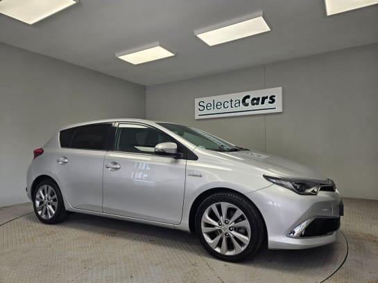 A null TOYOTA AURIS 1.8 VVT-h Excel Hatchback 5dr Petrol Hybrid CVT Euro 6 (s/s) (Safety Sense)