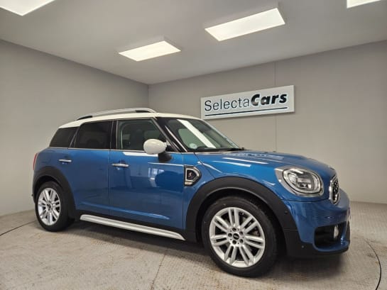 A null MINI COUNTRYMAN 2.0 Cooper S SUV 5dr Petrol Auto ALL4 Euro 6 (s/s) (192 ps)