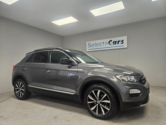 A null VOLKSWAGEN T-ROC 1.5 TSI GPF EVO Design SUV 5dr Petrol Manual Euro 6 (s/s) (150 ps)