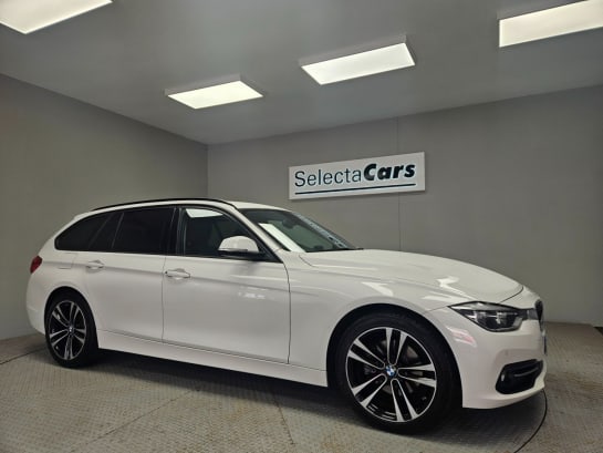 A null BMW 3 SERIES 2.0 320d Sport Touring 5dr Diesel Auto Euro 6 (s/s) (190 ps)