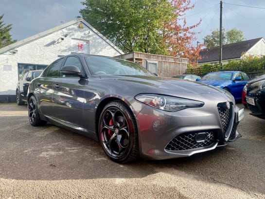 A null ALFA ROMEO GIULIA 2.0 TB VELOCE TI 4d 277 BHP OUTSTANDING VALUE