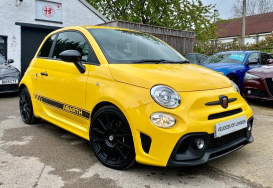 A null ABARTH 595 1.4L 595 COMPETIZIONE MTA 3d 177 BHP OVER £4000 OF FACTORY EXTRAS