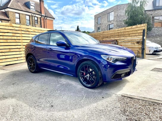 A null ALFA ROMEO STELVIO 2.0 TB VELOCE 5d 277 BHP 1 OWNER EXAMPLE