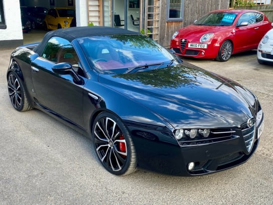 A null ALFA ROMEO SPIDER 3.2L JTS V6 Q4 2d 260 BHP EXTENSIVE SERVICE HISTORY