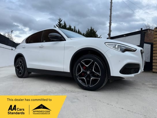 A null ALFA ROMEO STELVIO 2.0T Ti SUV 5dr Petrol Auto Q4 AWD Euro 6 (s/s) (280 ps) JUST 17000 MILES!