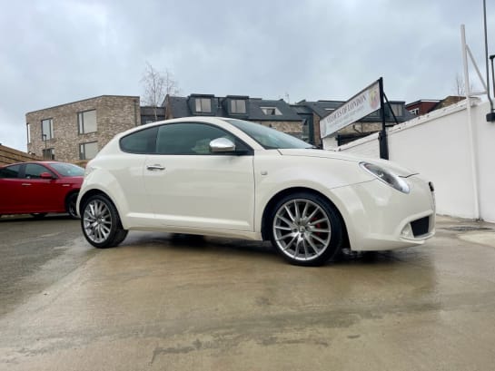 A null ALFA ROMEO MITO 875 TB TwinAir Sportiva Hatchback 3dr Petrol Manual Euro 6 (s/s) (105 ps) J