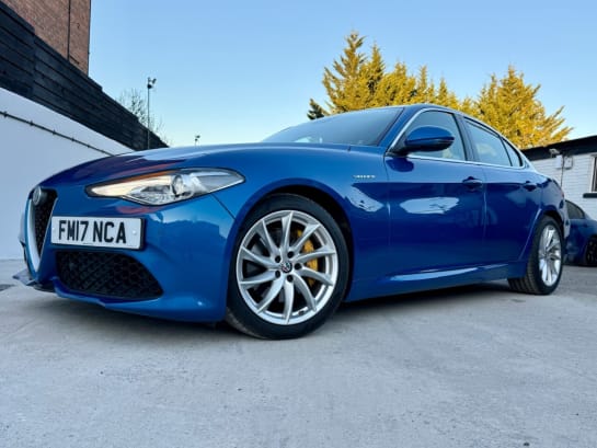 A null ALFA ROMEO GIULIA 2.0T Veloce Saloon 4dr Petrol Auto Euro 6 (s/s) (280 ps) JUST SERVICED + NE