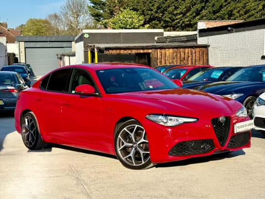 A 2022 ALFA ROMEO GIULIA 2.0T Veloce Saloon 4dr Petrol GPF Auto Euro 6 (s/s) (280 ps) JUST 1 OWNER F