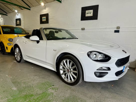A null FIAT 124 SPIDER 1.4 MultiAir Lusso Convertible 2dr Petrol Euro 6 (140 ps) FULL HISTORY + CA