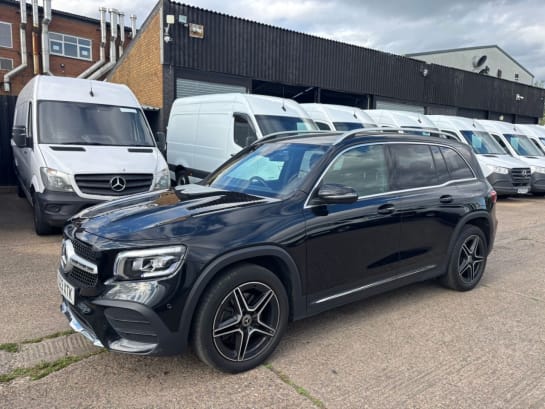 A null MERCEDES-BENZ GLB 2.0 GLB200D AMG LINE EXECUTIVE SUV 5DR DIESEL 8G-DCT 7 SEATER. EURO 6. FINA