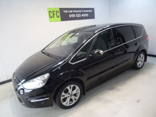 A 2014 FORD S-MAX TITANIUM TDCI