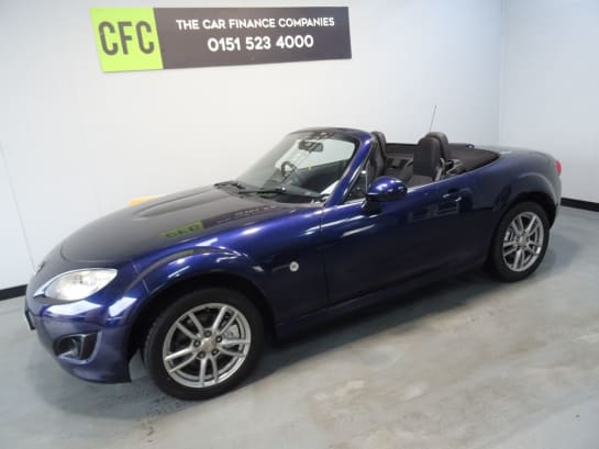 A 2009 MAZDA MX-5 I SE