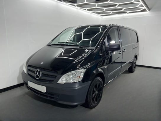 A 2015 MERCEDES VITO 113 CDI