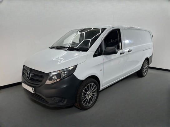 A 2019 MERCEDES VITO 111 CDI