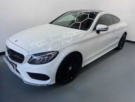 A 2016 MERCEDES C CLASS C 220 D AMG LINE PREMIUM PLUS