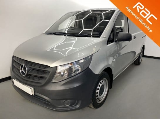 A 2015 MERCEDES VITO 109 CDI