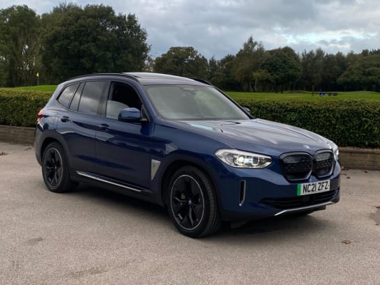 A null BMW IX3 80kWh Premier Edition SUV 5dr Electric Auto (286 ps)