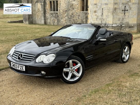 A 2003 MERCEDES-BENZ SL 3.7 SL350 3.7