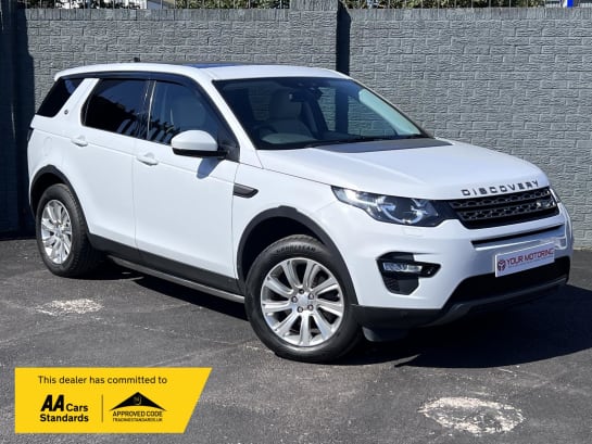 A 2016 LAND ROVER DISCOVERY SPORT TD4 SE TECH