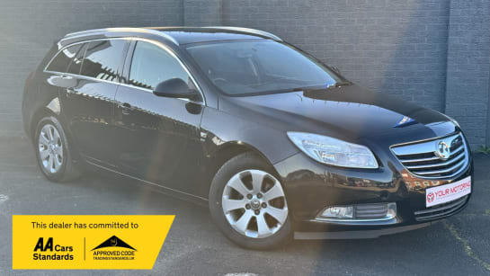 A 2011 VAUXHALL INSIGNIA 2.0 CDTi ecoFLEX SRi Sports Tourer 5dr Diesel Manual Euro 5 (s/s) (130 ps)
