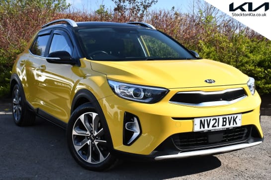 A 2021 KIA STONIC CONNECT