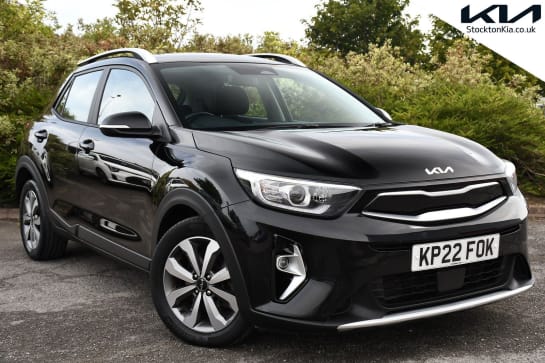 A 2022 KIA STONIC 1.0 T-GDi 2 SUV 5dr Petrol DCT Euro 6 (s/s) (99 bhp)