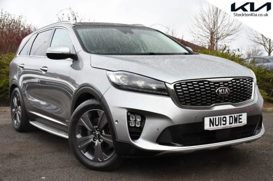 A 2019 KIA SORENTO CRDI GT-LINE S ISG