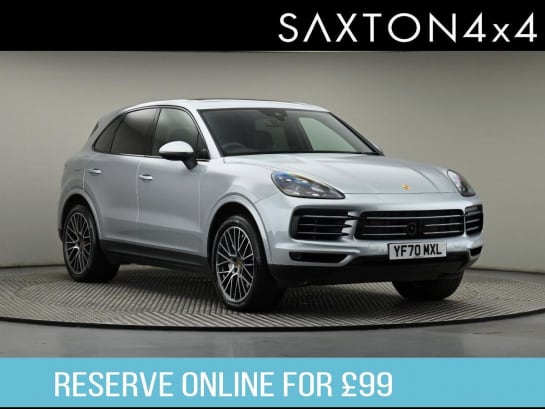 A 2020 PORSCHE CAYENNE V6 TIPTRONIC