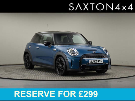 A null MINI HATCH 3-Door Hatch Cooper S Exclusive