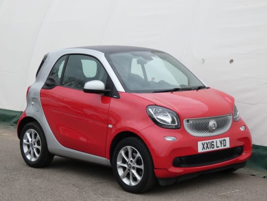 A 2016 SMART FORTWO COUPE PASSION