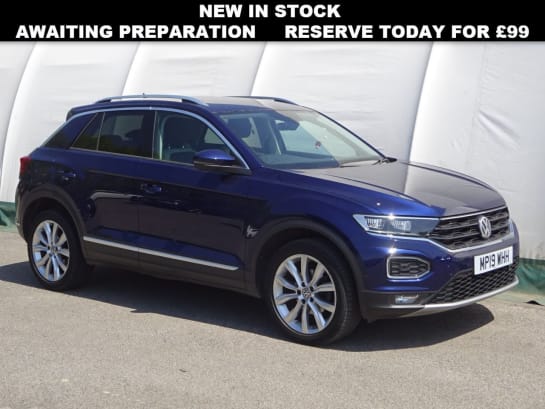 A 2019 VOLKSWAGEN T-ROC SEL TDI