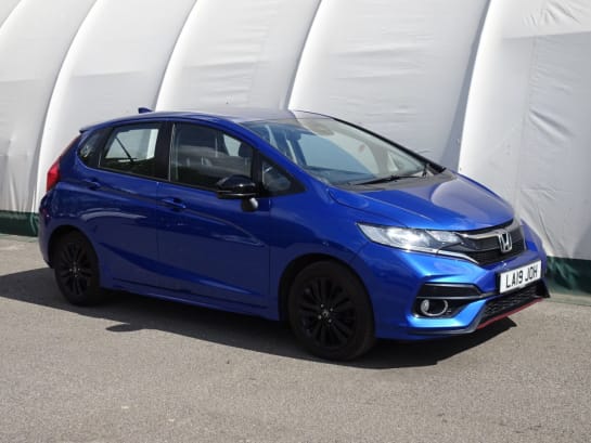 A 2019 HONDA JAZZ I-VTEC SPORT NAVI
