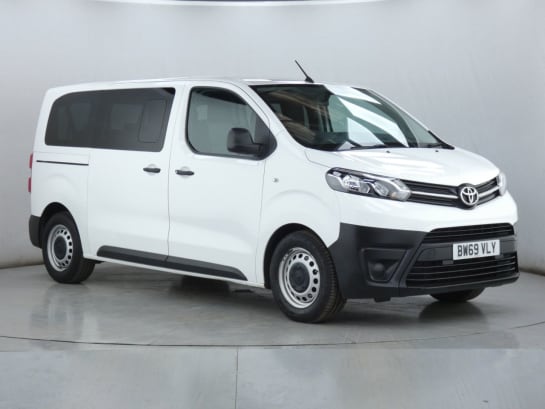 A null TOYOTA PROACE VERSO 1.5 D-4D L1 COMBI 5d 114 BHP