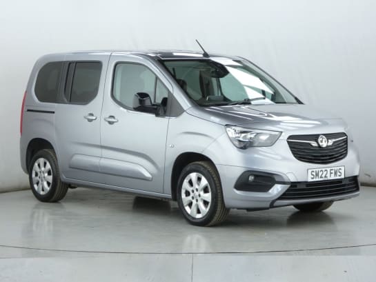 A null VAUXHALL COMBO LIFE 1.5 SE M S/S 5d 101 BHP