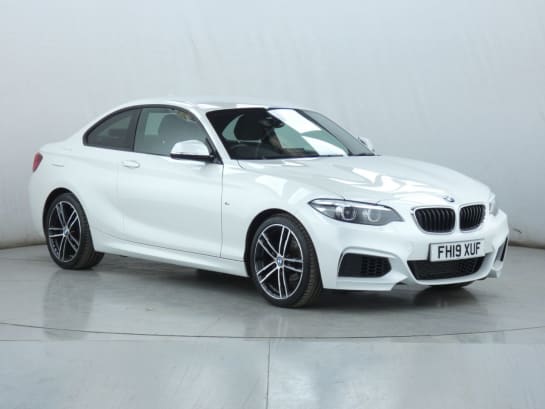 A null BMW 2 SERIES 1.5 218I M SPORT 2d 134 BHP