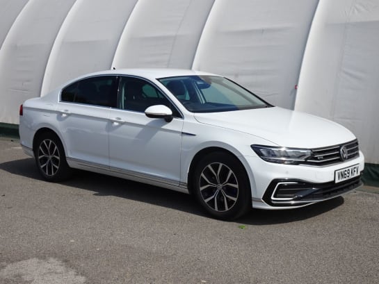 A null VOLKSWAGEN PASSAT 1.4 GTE 4d 156 BHP