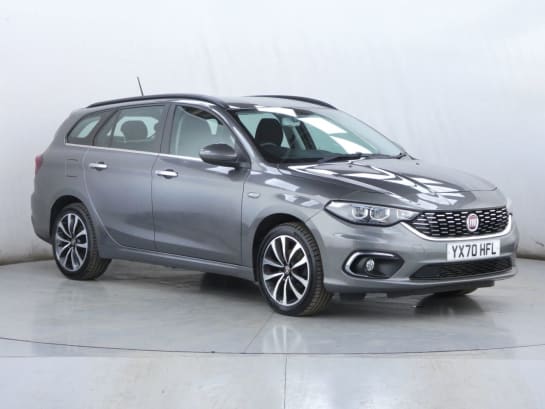 A null FIAT TIPO 1.6 MULTIJET LOUNGE 5d 120 BHP