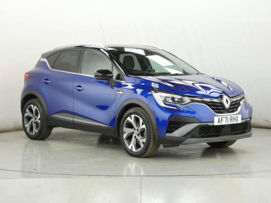 A null RENAULT CAPTUR 1.3 RS LINE TCE EDC 5d 139 BHP