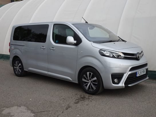 A null TOYOTA PROACE VERSO 2.0 D-4D L1 FAMILY 5d 148 BHP