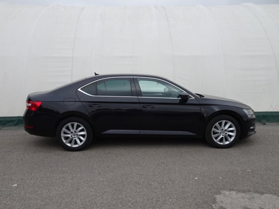 A null SKODA SUPERB 1.5 SE TECHNOLOGY TSI DSG 5d 148 BHP