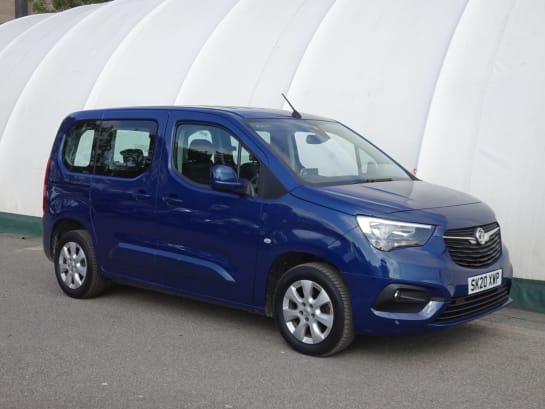 A null VAUXHALL COMBO LIFE 1.2 ENERGY S/S 5d 129 BHP