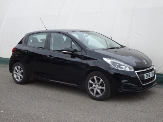 A null PEUGEOT 208 1.2 PURETECH ACTIVE 5d 82 BHP