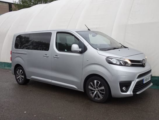 A null TOYOTA PROACE VERSO 2.0 D-4D L1 FAMILY 5d 148 BHP