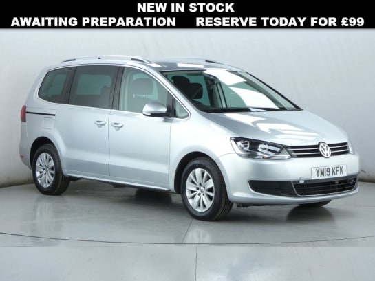 A null VOLKSWAGEN SHARAN 2.0 TDI SE Nav MPV 5dr Diesel DSG Euro 6 (s/s) (150 ps)