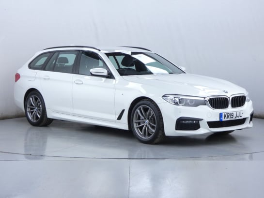 A null BMW 5 SERIES 2.0 520i GPF M Sport Touring 5dr Petrol Auto Euro 6 (s/s) (184 ps)
