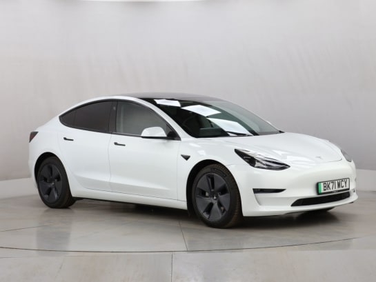 A null TESLA MODEL 3 (Dual Motor) Long Range Saloon 4dr Electric Auto 4WDE (346 ps)