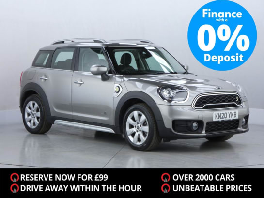 A null MINI COUNTRYMAN 1.5 10kWh Cooper SE Classic SUV 5dr Petrol Plug-in Hybrid Auto ALL4 Euro 6