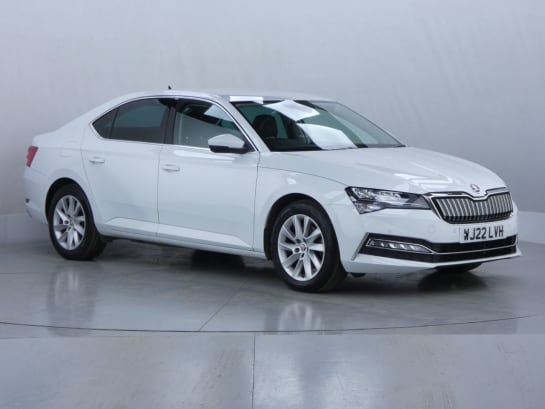 A null SKODA SUPERB 1.4 TSI iV 13kWh SE Technology Hatchback 5dr Petrol Plug-in Hybrid DSG Euro