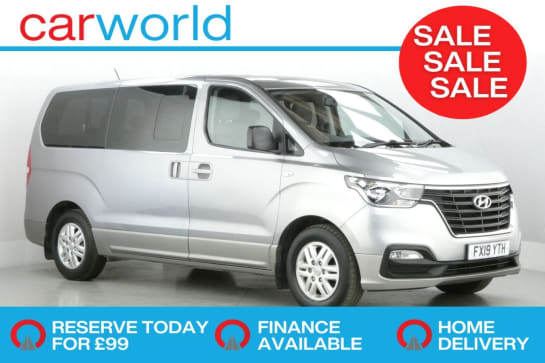 A null HYUNDAI I800 2.5 CRDi SE MPV 5dr Diesel Manual Euro 6 (136 ps)
