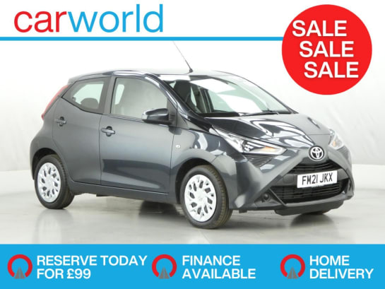 A null TOYOTA AYGO 1.0 VVT-i x-play Hatchback 5dr Petrol Manual Euro 6 (s/s) (71 ps)